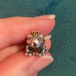 Pandora Frog Prince Charm